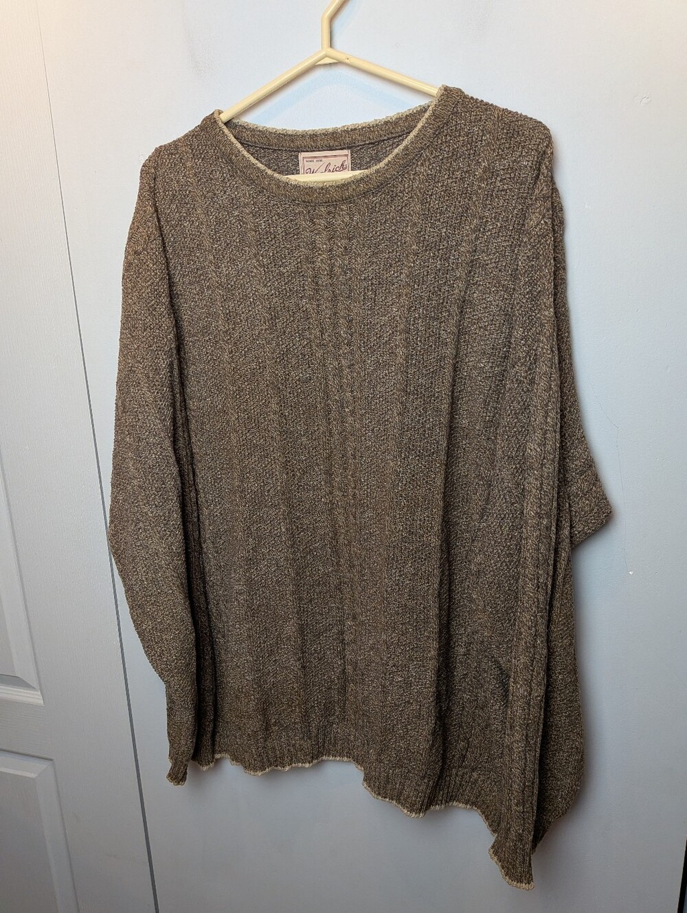 VINTAGE 95'-05' Woolrich Men Crewneck Crochet Sweater Size XL Brown Crochet